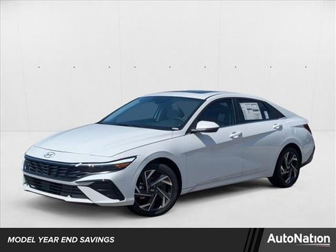 New 2025 Hyundai Elantra Limited image 1