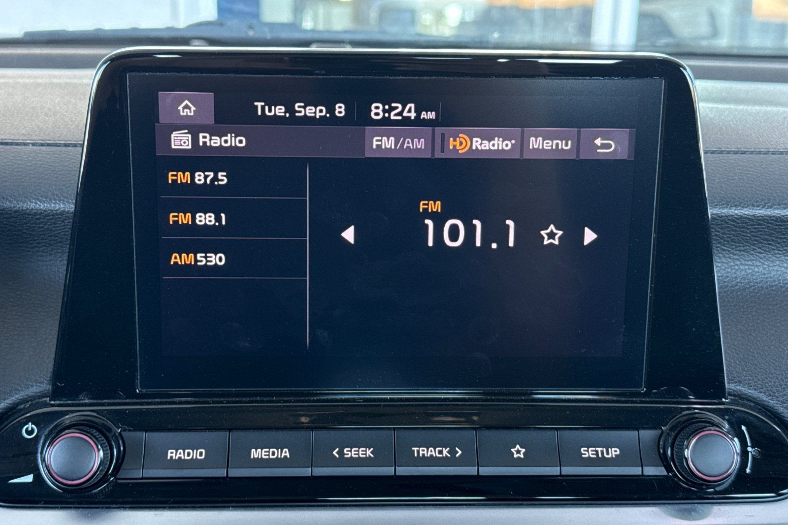 Used 2024 Kia Forte LXS FWD image 17