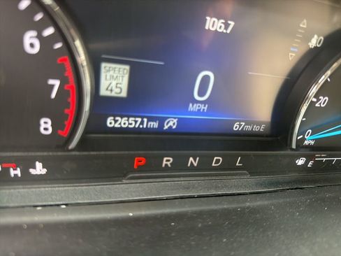 Used 2022 Ford Explorer Limited w/ Equipment Group 301A image 13