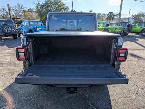 Used 2020 Jeep Gladiator Rubicon image 13