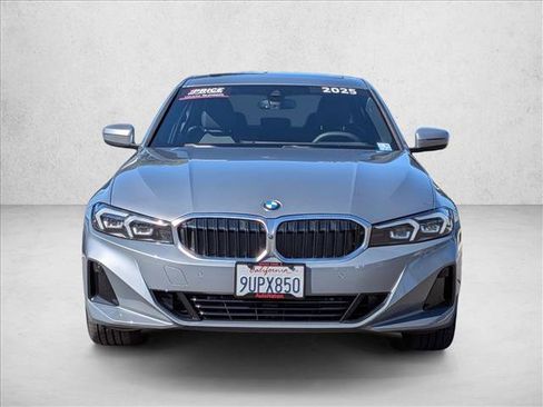 Used 2025 BMW 330i Sedan image 2