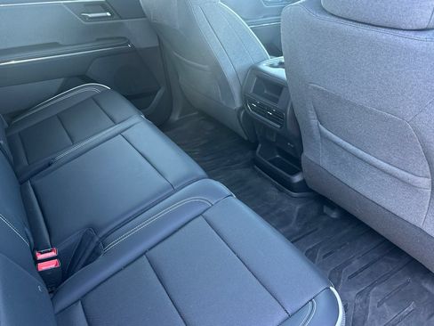 Used 2026 GMC Sierra EV Elevation AWD/4WD image 18