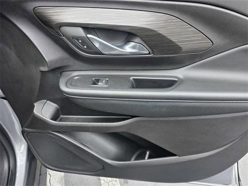 Certified 2024 GMC Terrain SLE image 23