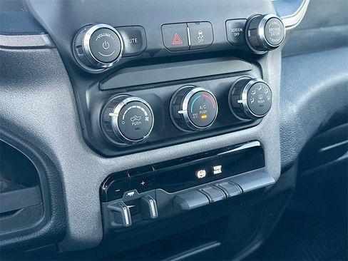 Used 2024 RAM 2500 Tradesman w/ Chrome Appearance Group image 14