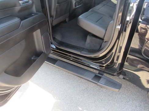 Used 2024 GMC Sierra 1500 Elevation w/ Elevation Premium Package AWD/4WD image 19