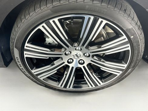 Used 2025 Volvo S90 B6 Ultra w/ Lounge Package AWD/4WD image 11