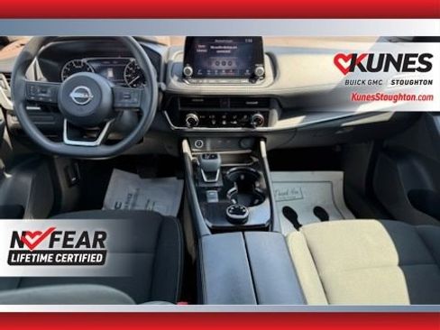 Used 2023 Nissan Rogue S AWD/4WD image 20