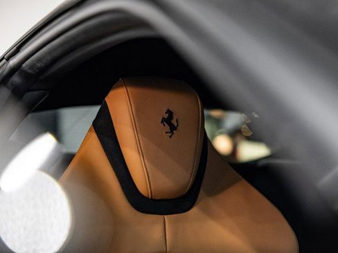 Used 2024 Ferrari Roma image 39