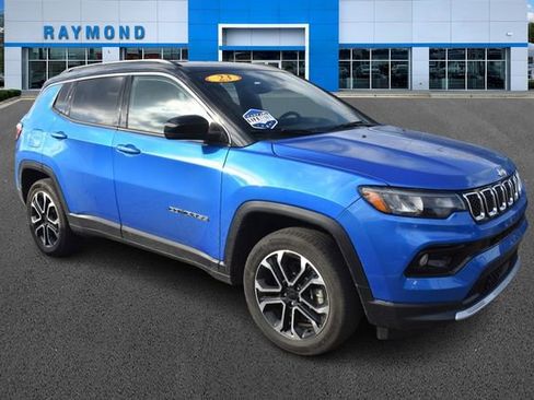 Used 2023 Jeep Compass Limited image 10