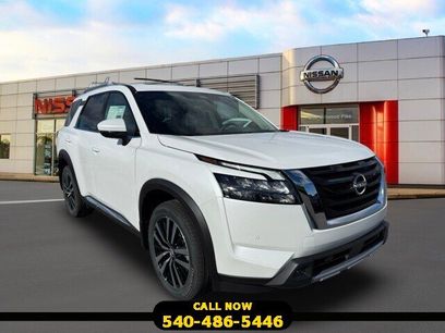 New 2025 Nissan Pathfinder Platinum w/ Cargo Package