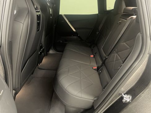 Used 2025 BMW iX xDrive50 w/ Premium Package image 10