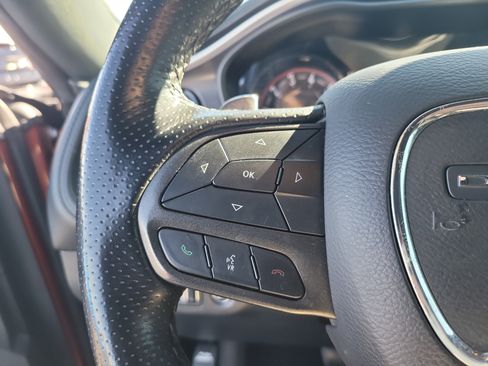 Used 2022 Dodge Challenger R/T w/ Plus Package image 25