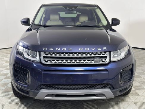 Used 2018 Land Rover Range Rover Evoque SE Sport Utility 4D image 2
