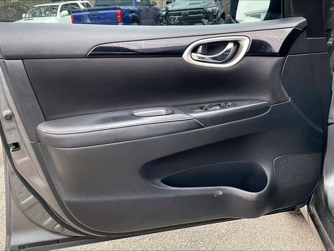 Used 2019 Nissan Sentra SV image 20