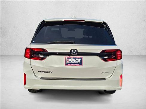 Used 2026 Honda Odyssey Sport-L image 7