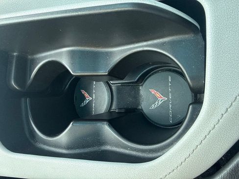 Used 2021 Chevrolet Corvette Stingray Preferred Cpe w/ Engine Appearance Package RWD image 13