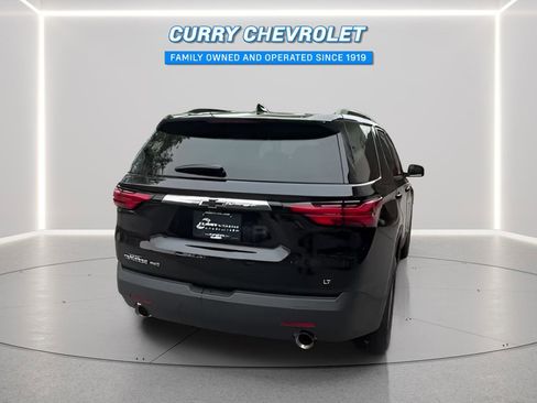 Used 2023 Chevrolet Traverse LT w/ Rear Camera Mirror Package AWD/4WD image 13
