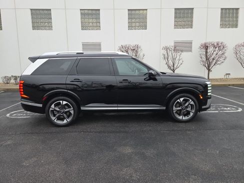 Used 2026 Hyundai Palisade Limited image 9