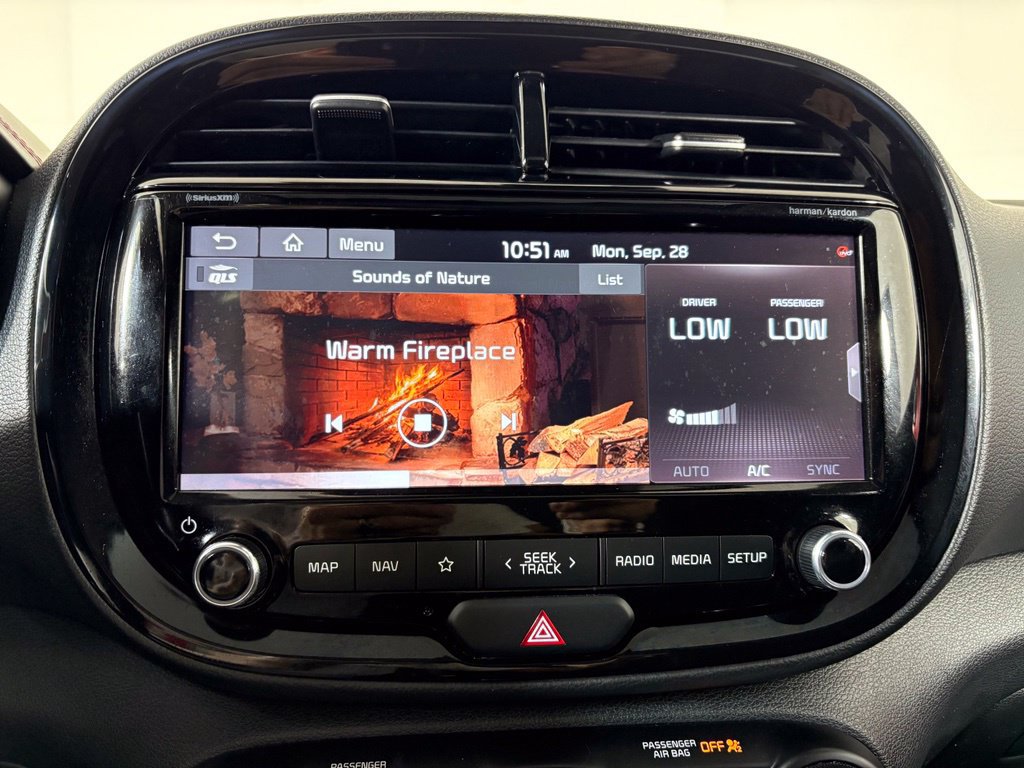 Used 2021 Kia Soul Turbo FWD image 30