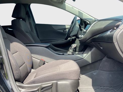 Used 2023 Chevrolet Malibu RS w/ LPO, Floor Liner Package FWD image 13