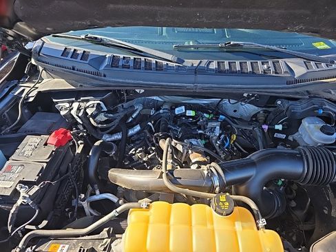 Used 2019 Ford F150 Lariat w/ Equipment Group 502A Luxury image 27