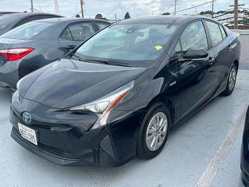 Certified 2018 Toyota Prius Two w/ Prius Two Safety Plus Package FWD image 2