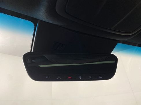 Used 2022 Genesis G70 2.0T w/ Prestige Package image 29