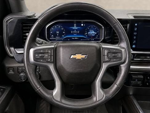 Used 2023 Chevrolet Silverado 1500 LTZ AWD/4WD image 11