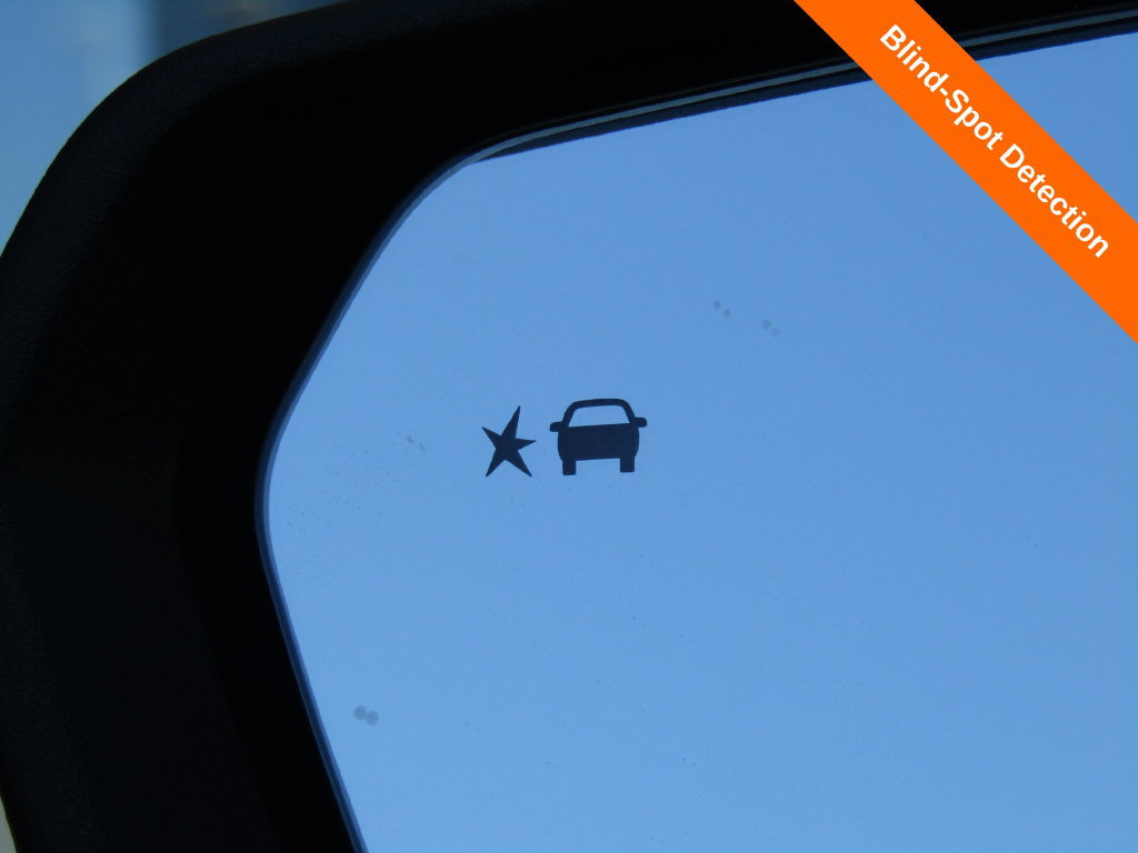 Used 2022 Chevrolet Equinox Premier AWD/4WD image 14