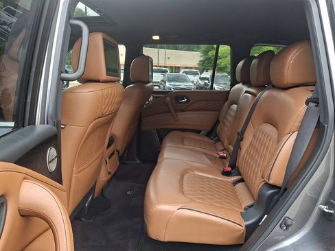 Used 2021 INFINITI QX80 Sensory w/ Cargo Package AWD/4WD image 10