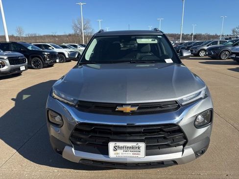 Used 2023 Chevrolet TrailBlazer LT image 8