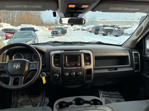 Used 2019 RAM 1500 Express w/ Express Value Package image 12