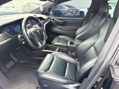 Used 2021 Tesla Model X Long Range AWD/4WD image 23