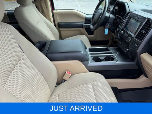 Used 2017 Ford F150 XLT w/ Equipment Group 302A Luxury RWD image 15