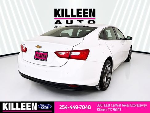 Used 2024 Chevrolet Malibu LT FWD image 9