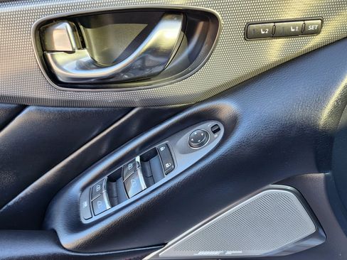 Used 2018 INFINITI Q50 Red Sport 400 image 16