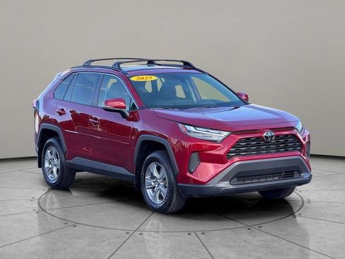 Certified 2025 Toyota RAV4 XLE w/ Convenience Package AWD/4WD image 8
