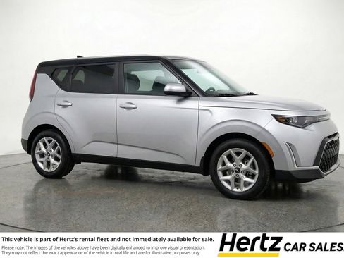 Used 2025 Kia Soul LX w/ LX Technology Package image 1