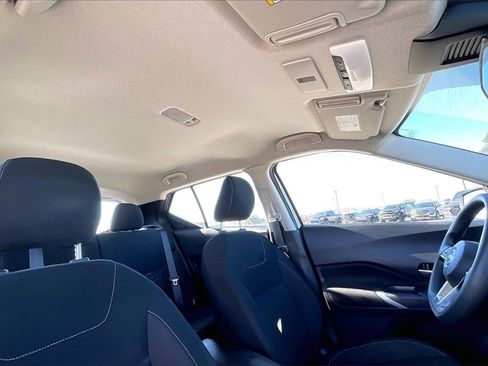 Used 2024 Nissan Kicks SV image 27