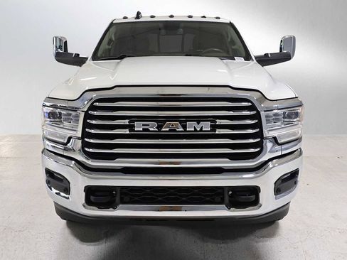 Used 2022 RAM 3500 Limited image 8