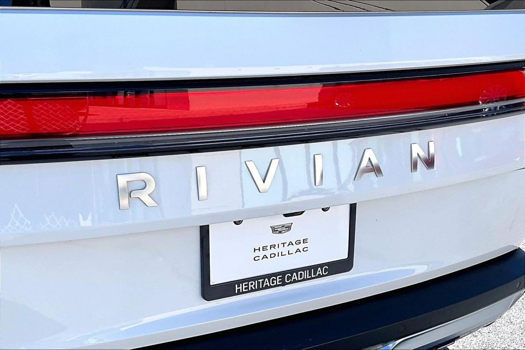 Used 2023 Rivian R1S Adventure Quad AWD/4WD image 24