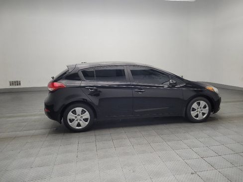 Used 2016 Kia Forte LX image 10