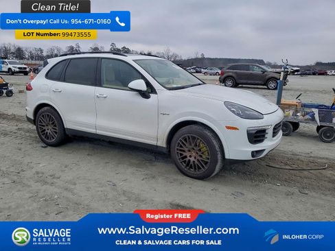 Used 2017 Porsche Cayenne S image 5