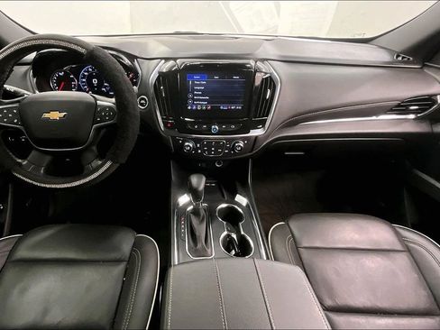 Used 2023 Chevrolet Traverse Premier AWD/4WD image 14