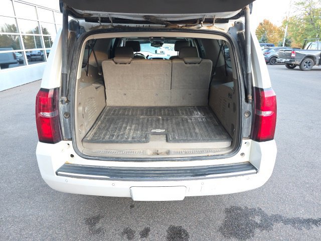Used 2020 Chevrolet Suburban Premier AWD/4WD image 11
