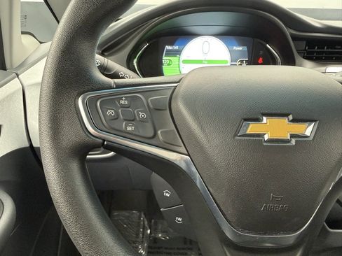 Used 2018 Chevrolet Bolt LT image 27