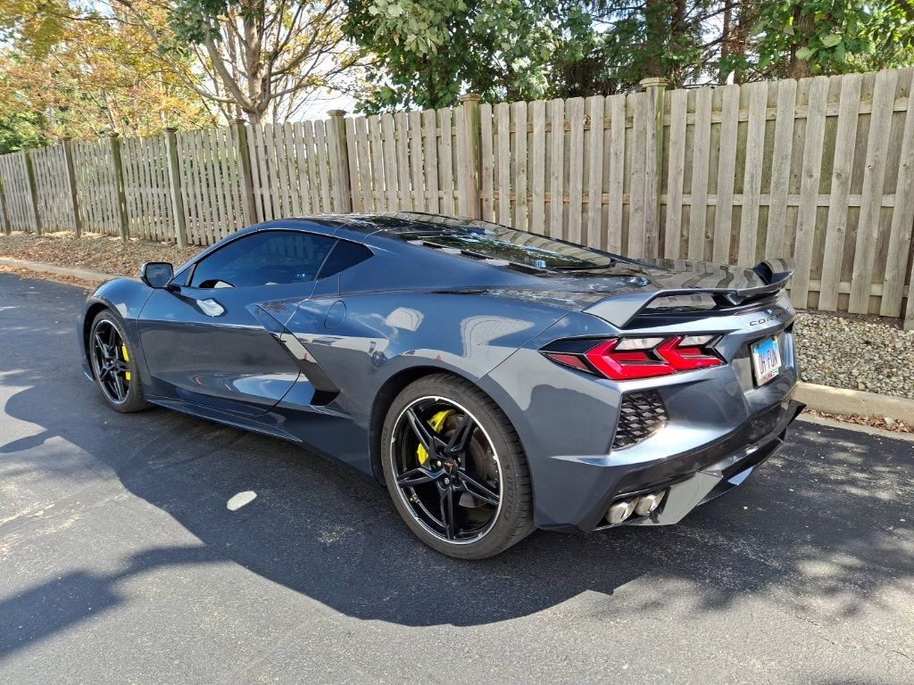 Used 2020 Chevrolet Corvette Stingray Premium Cpe w/ 3LT Preferred Equipment Group RWD image 3