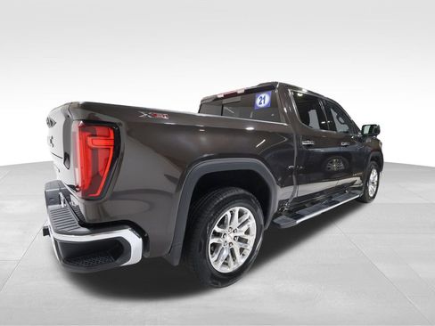 Used 2021 GMC Sierra 1500 SLT w/ SLT Premium Plus Package image 3