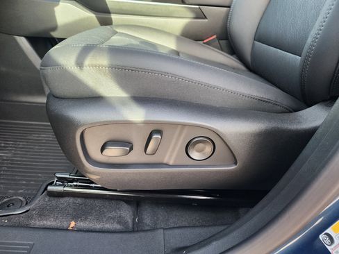 New 2026 Chevrolet Equinox LT w/ Convenience Package II image 61