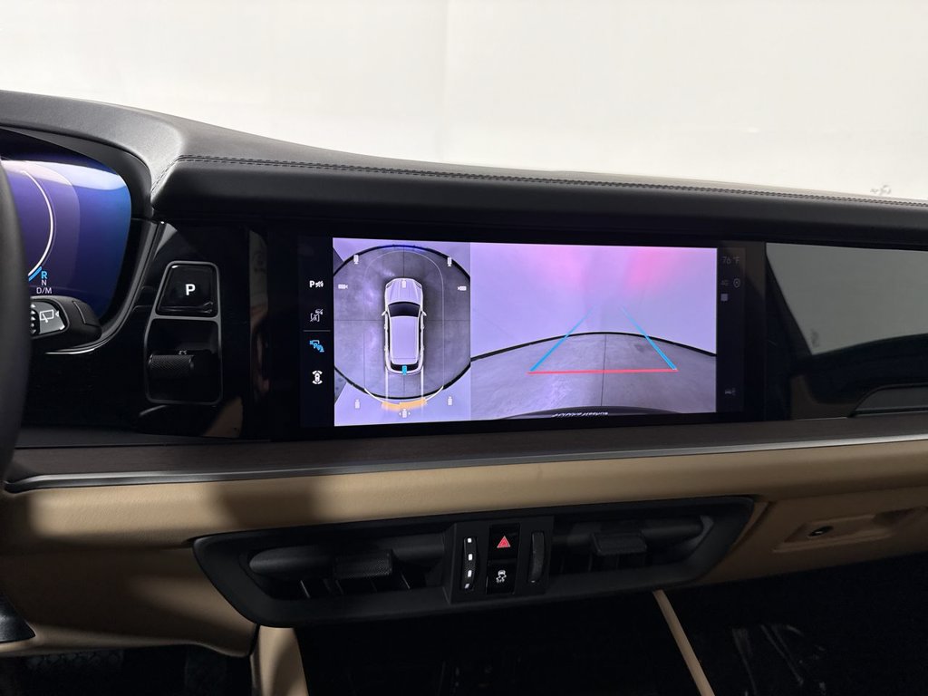Certified 2026 Porsche Cayenne AWD/4WD image 28